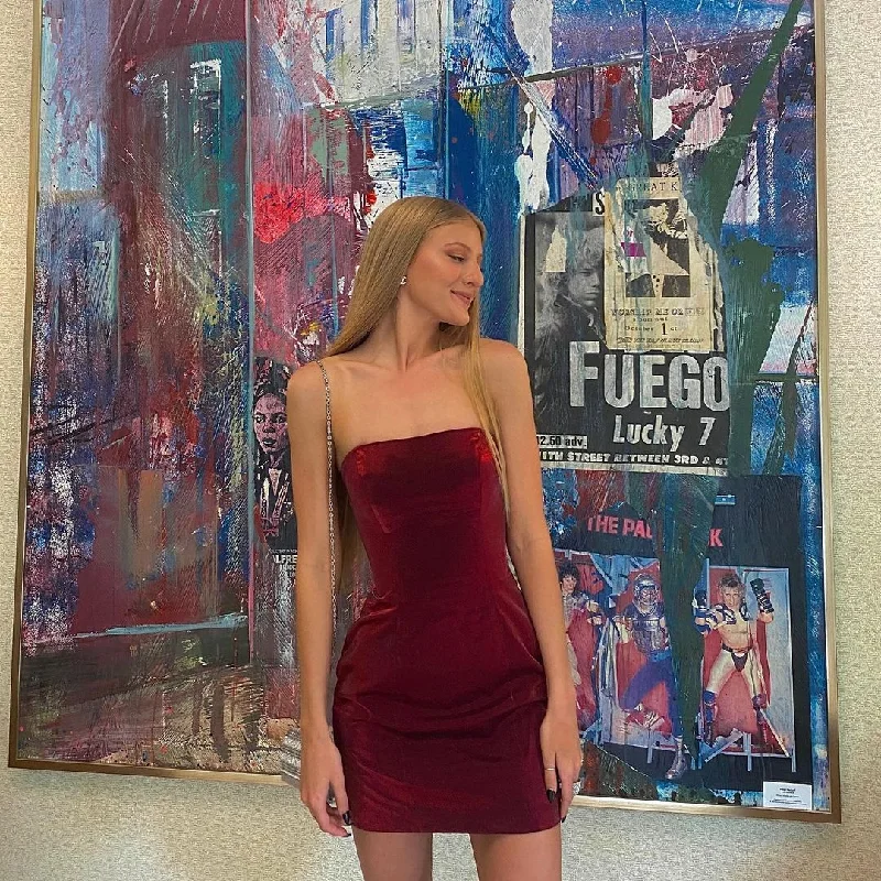 Burgundy Velvet Strapless Mini Bodycon Dress,DS3124